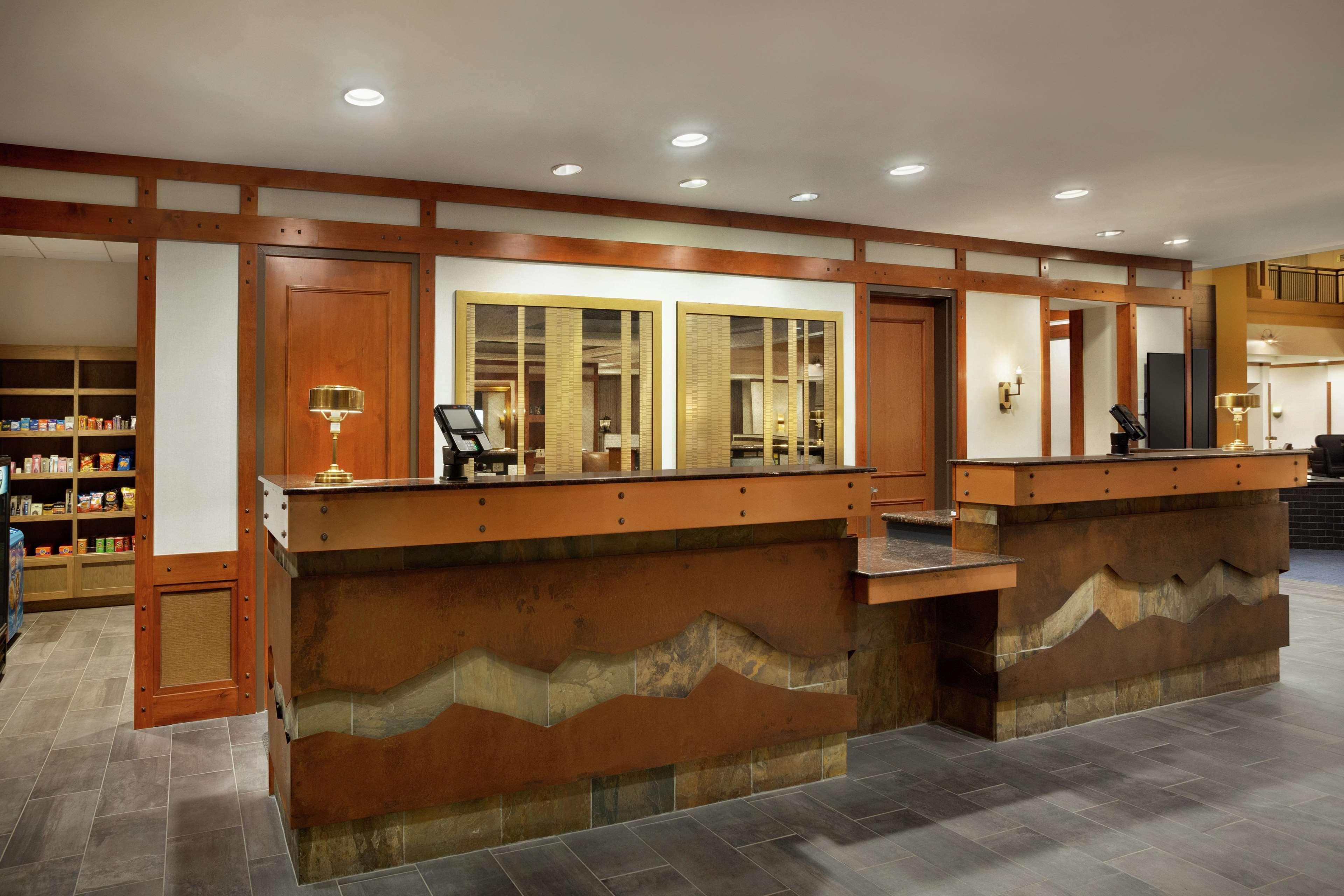 Embassy Suites By Hilton Denver International Airport Exteriér fotografie