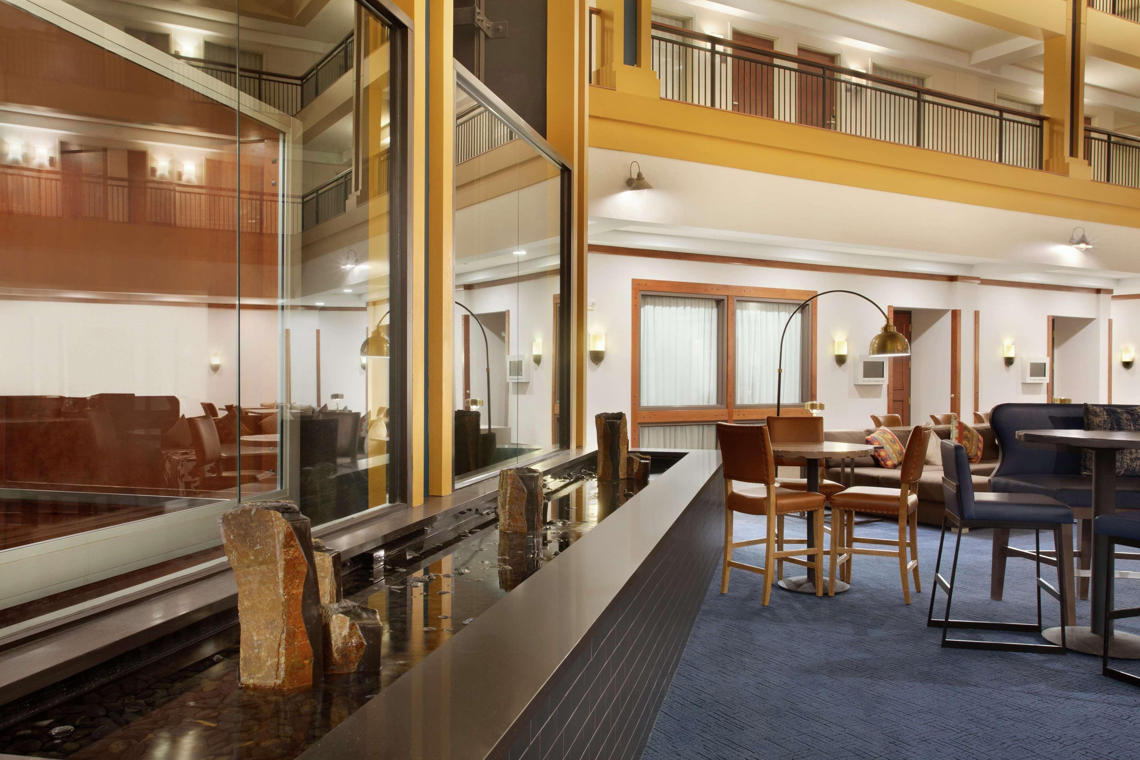 Embassy Suites By Hilton Denver International Airport Exteriér fotografie