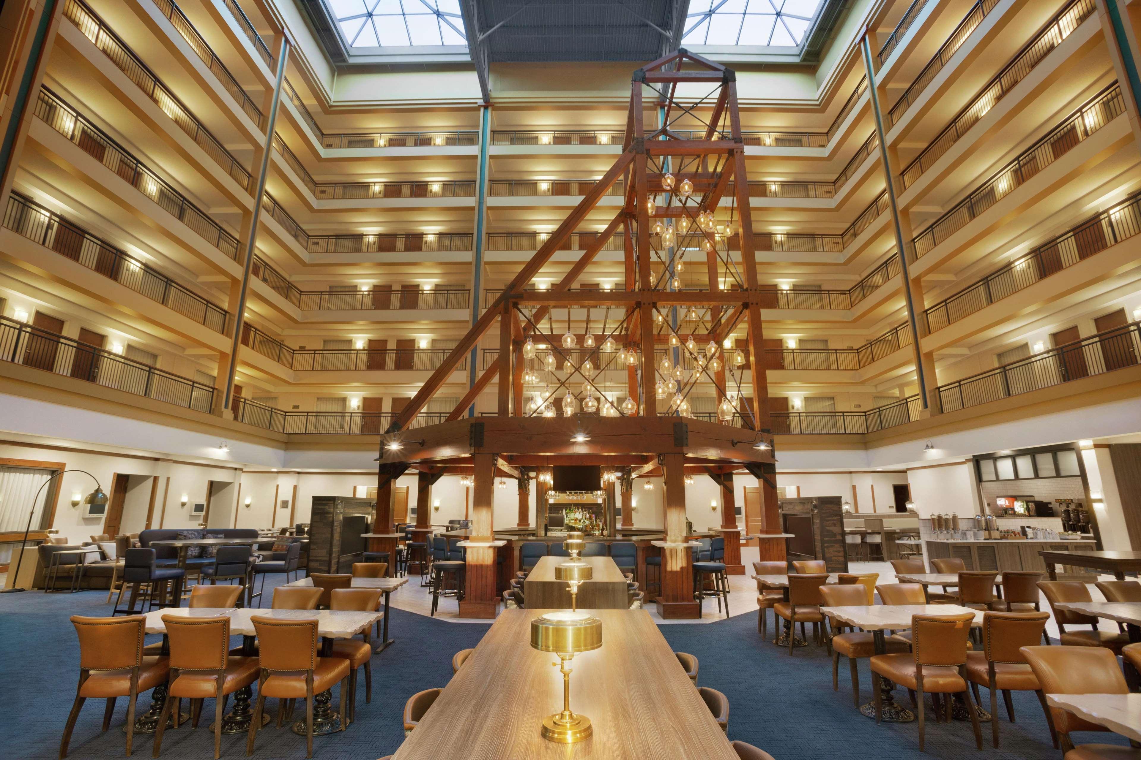 Embassy Suites By Hilton Denver International Airport Exteriér fotografie