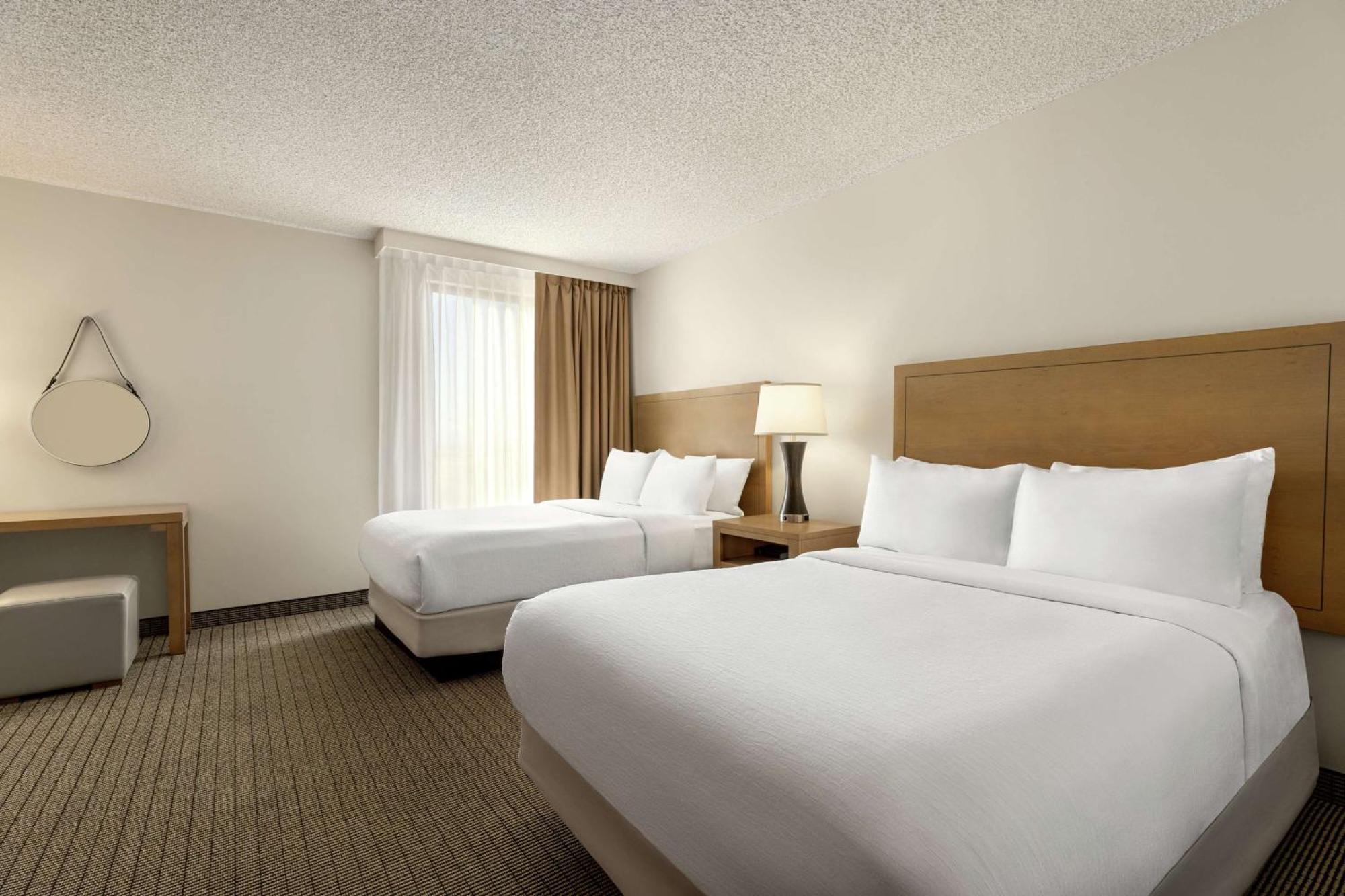 Embassy Suites By Hilton Denver International Airport Exteriér fotografie